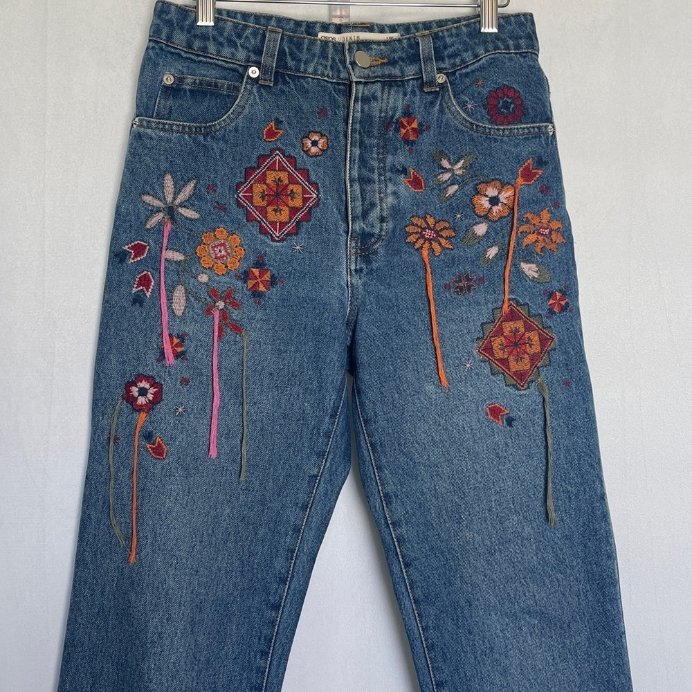 ASOS Floral Embroidered Straight Leg Blue Jeans Sz 26 Ankle High Rise Tassel EUC - Picture 3 of 13